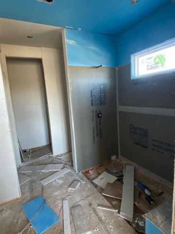 20617 Skyview Lane, Spring Hill, KS 66083