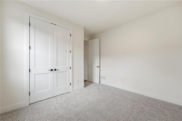 20617 Skyview Lane, Spring Hill, KS 66083