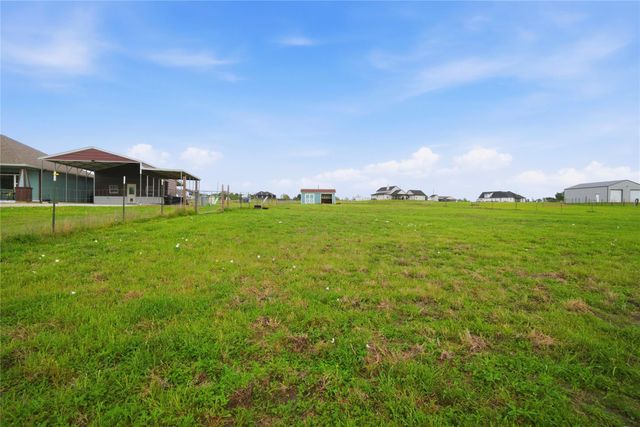5037 Horseshoe Drive, Anderson, TX 77830