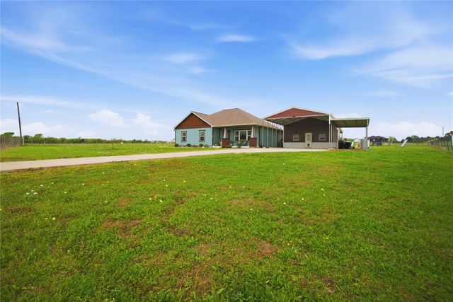 5037 Horseshoe Drive, Anderson, TX 77830