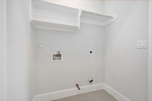 10919 Grove Tree Lane, Houston, TX 77043