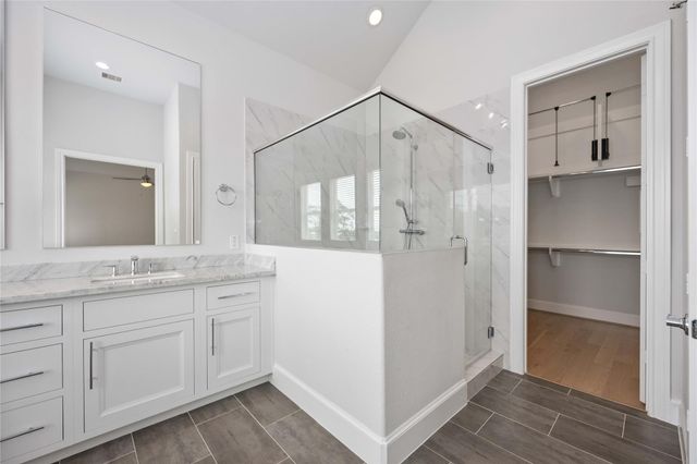 10919 Grove Tree Lane, Houston, TX 77043