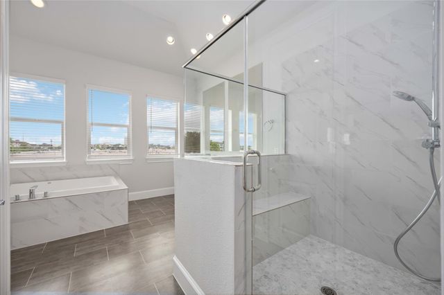 10919 Grove Tree Lane, Houston, TX 77043