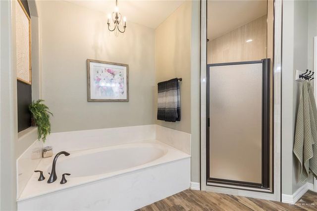 804 Splendor Boulevard, Edinburg, TX 78542