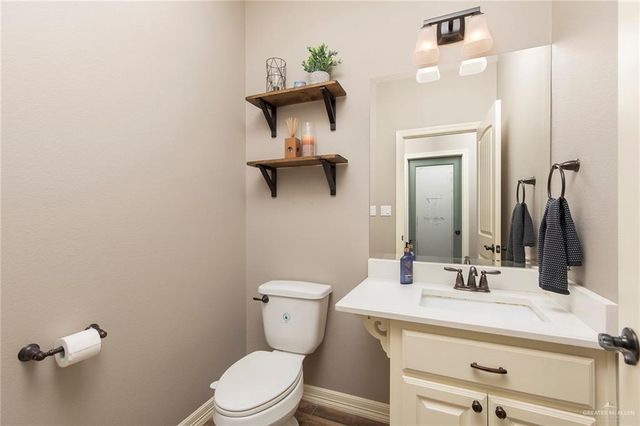 804 Splendor Boulevard, Edinburg, TX 78542