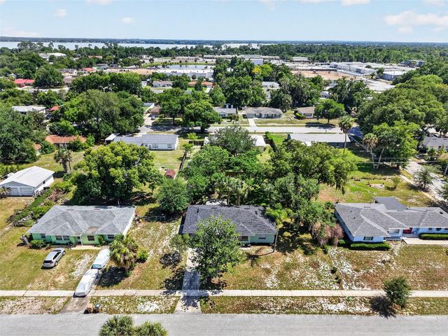 2760 WESTLAND ROAD, Mount Dora, FL 32757
