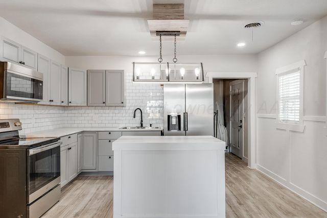 2017 NW 14th Street, Amarillo, TX 79107