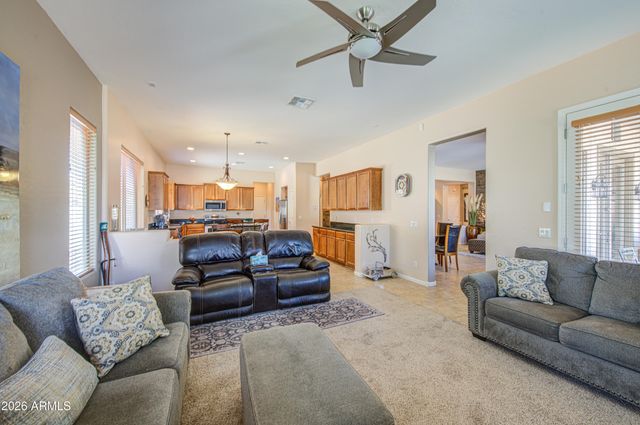 6960 S FOREST Avenue, Gilbert, AZ 85298