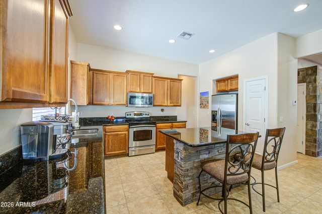 6960 S FOREST Avenue, Gilbert, AZ 85298