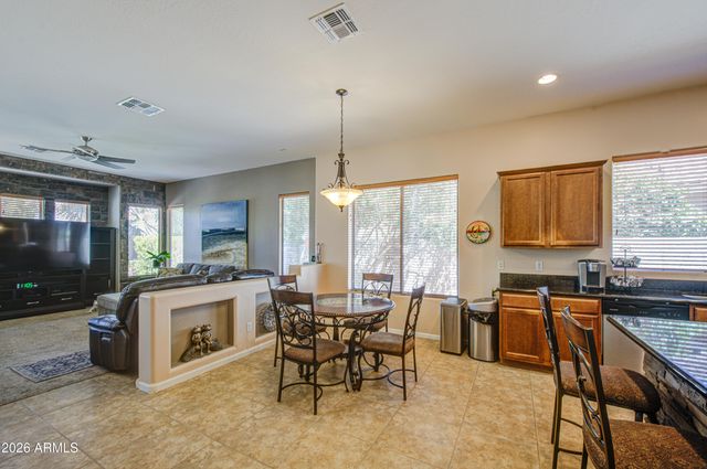 6960 S FOREST Avenue, Gilbert, AZ 85298