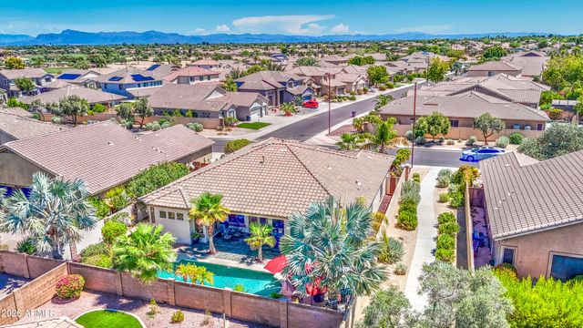 6960 S FOREST Avenue, Gilbert, AZ 85298