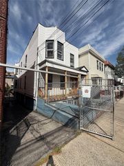 1129 Beach Avenue, Bronx, NY 10472