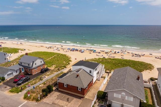 103 Ocean Drive, Seabrook, NH 03874