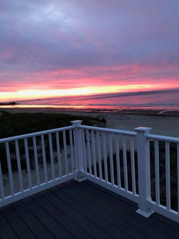 103 Ocean Drive, Seabrook, NH 03874