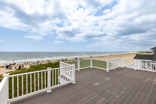 103 Ocean Drive, Seabrook, NH 03874