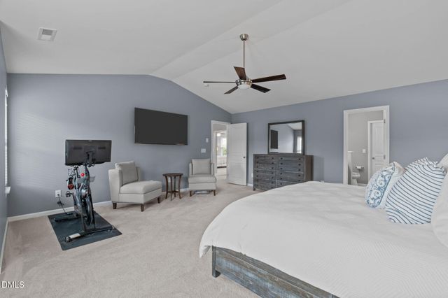 182 Stobhill Lane, Holly Springs, NC 27540