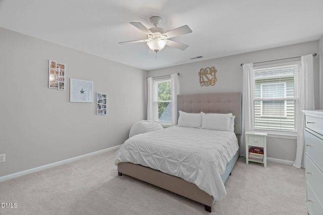 182 Stobhill Lane, Holly Springs, NC 27540