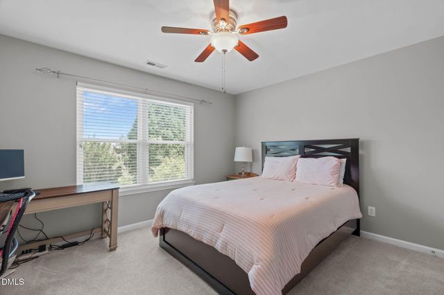 182 Stobhill Lane, Holly Springs, NC 27540