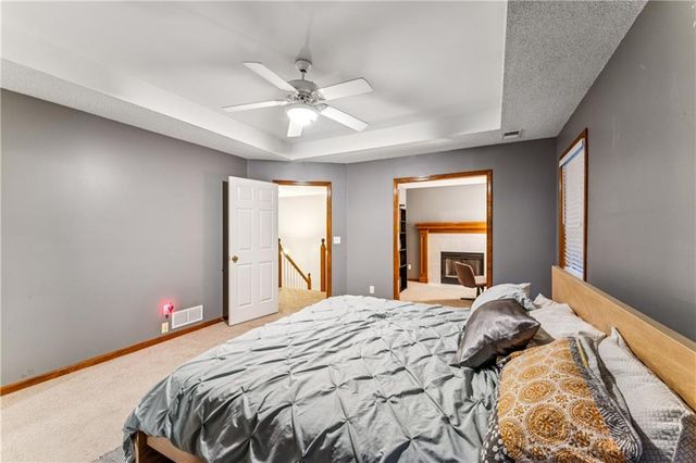 3208 SW 11th Street Circle, Blue Springs, MO 64015