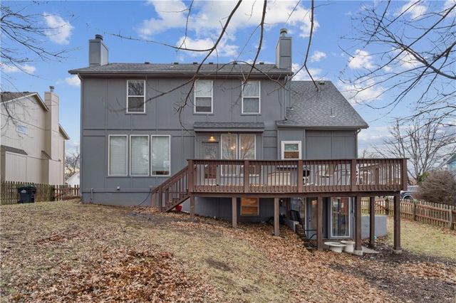 3208 SW 11th Street Circle, Blue Springs, MO 64015