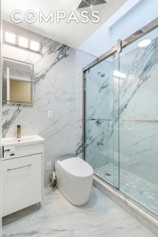 946 St Nicholas Avenue, New York City, NY 10032