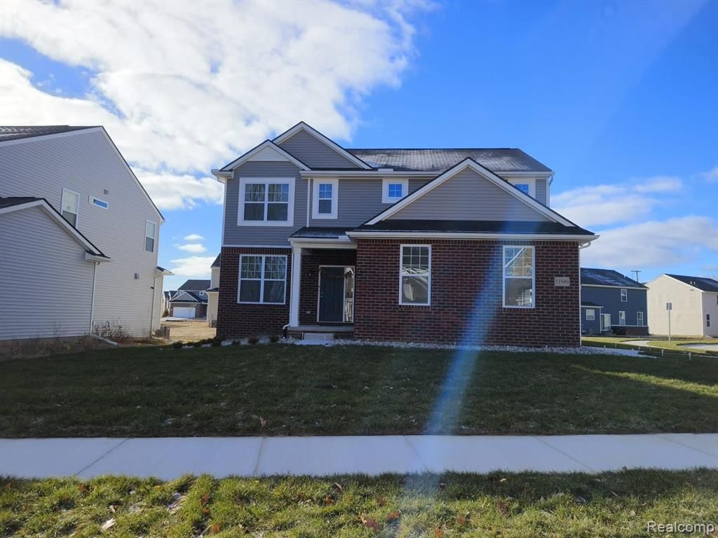 51949 Westend Drive, Shelby Twp, MI 48315