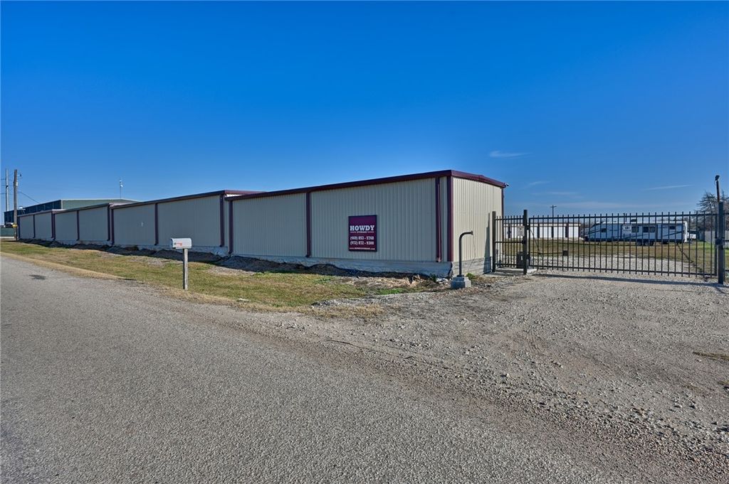 8877 Stewarts Meadow, College Station, TX 77845 — photo 4