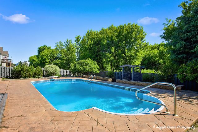 4119 Jay Street, Johnsburg, IL 60051