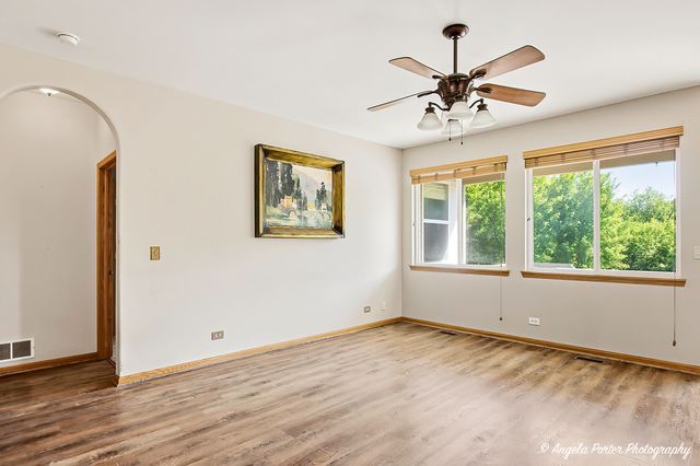 4119 Jay Street, Johnsburg, IL 60051
