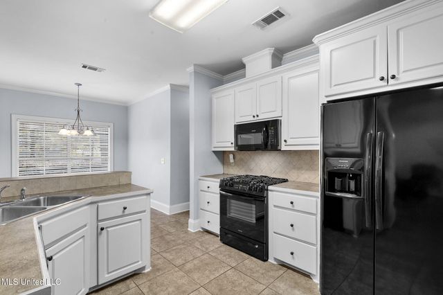 100 Savoy Park, Madison, MS 39110