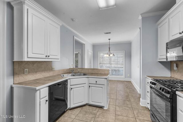 100 Savoy Park, Madison, MS 39110