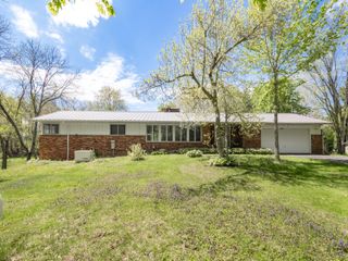 220 26th Street, Allegan, MI 49010
