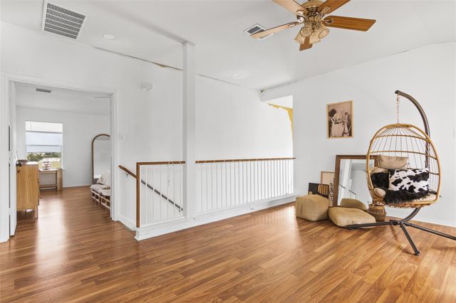 13524 Lyndon B Johnson ST, Manor, TX 78653