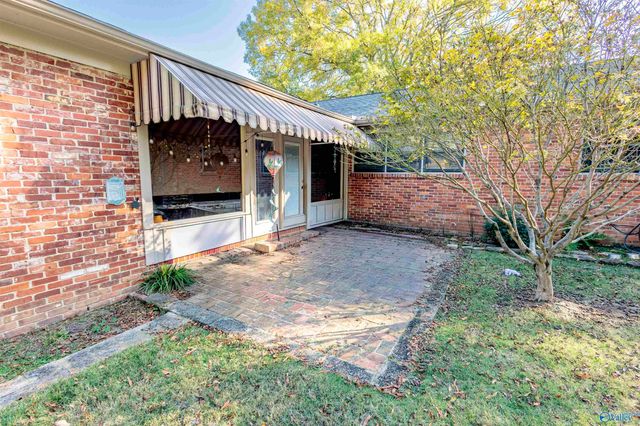 2216 Magnolia Street SE, Decatur, AL 35601