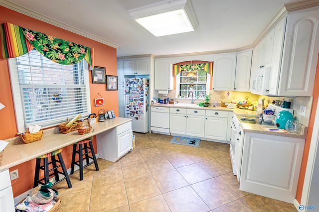 2216 Magnolia Street SE, Decatur, AL 35601