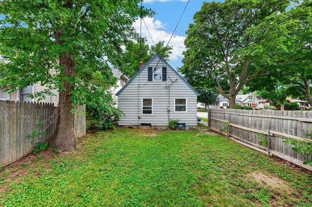 5376 N 38th STREET, Milwaukee, WI 53209