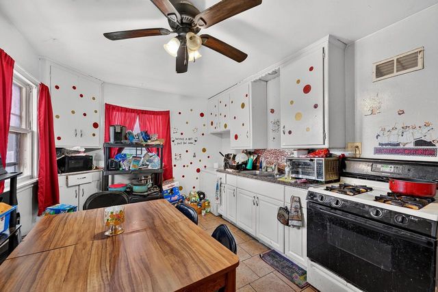5376 N 38th STREET, Milwaukee, WI 53209