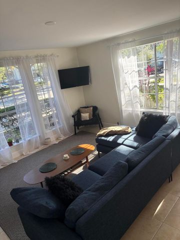 1001 Crystal Way A, Delray Beach, FL 33444