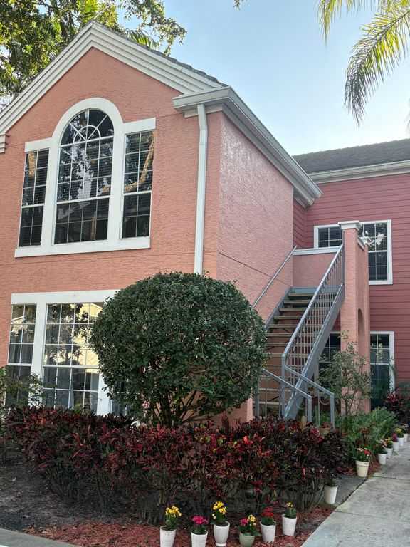 1001 Crystal Way A, Delray Beach, FL 33444