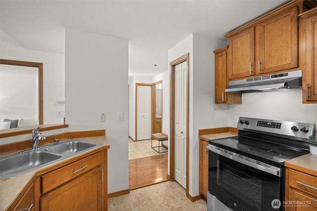 11527 Highway 99 #A303, Everett, WA 98204