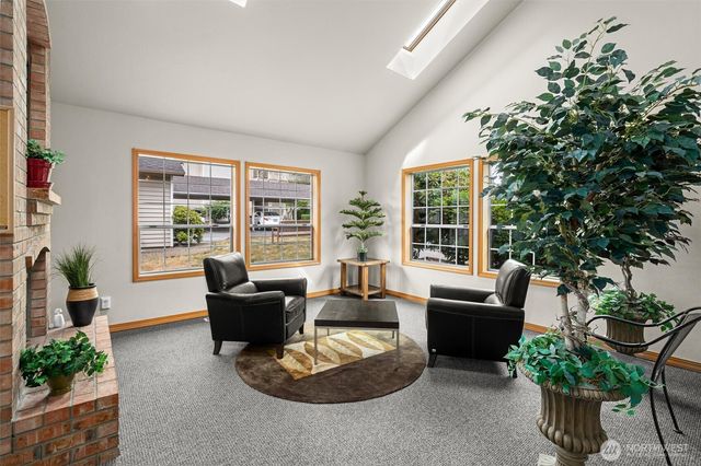 11527 Highway 99 #A303, Everett, WA 98204