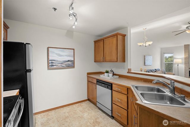 11527 Highway 99 #A303, Everett, WA 98204