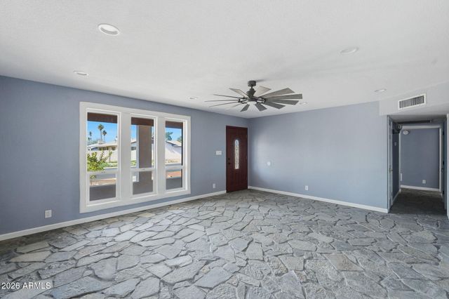 1461 N 63RD Place, Mesa, AZ 85205