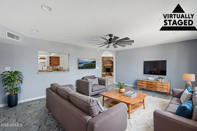 1461 N 63RD Place, Mesa, AZ 85205