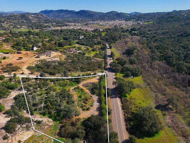 Betsworth Rd, Valley Center, CA 92082