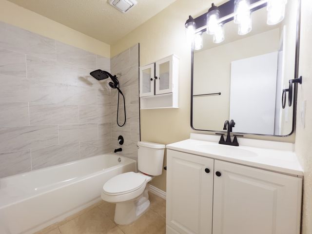 1037 Nancy Lane, Lancaster, TX 75134