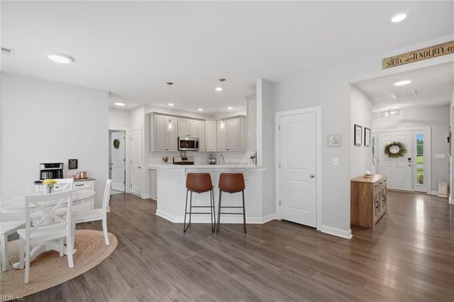 1125 Beaver Dam RD, Chesapeake, VA 23322