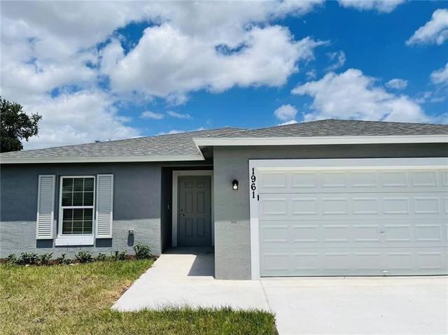 1961 SW Michelangelo Avenue, Port St. Lucie, FL 34953