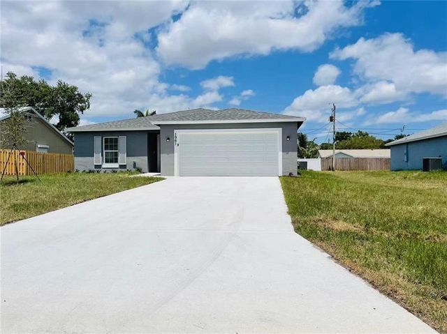 1961 SW Michelangelo Avenue, Port St. Lucie, FL 34953