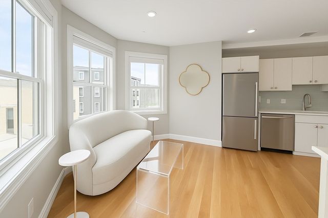 89 Prescott St C, Boston, MA 02128